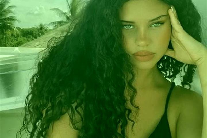 Ariana, 29, a black grey-eyed latina companion based in Lobichau. Offering Party Girl, Tantra, Domination, Couples. Available for incall and outcall, overnig...