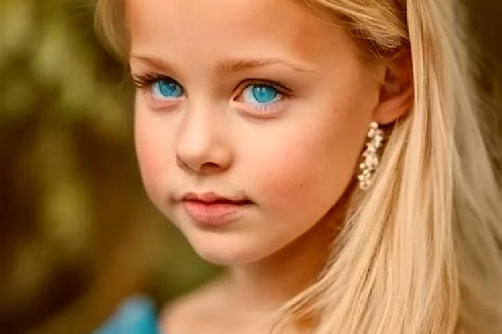 Ariana, 29, a blonde blue-eyed caribbean companion based in Klingenmunster. Offering Party Girl, OWO, Erotic Massage. Available for incall and outcall, overn...