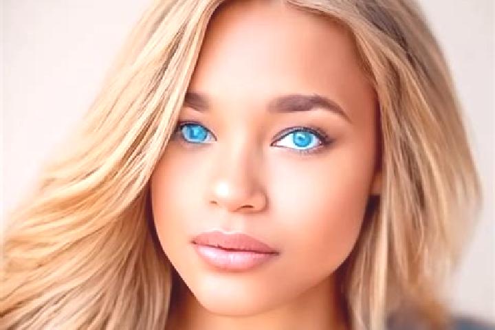 Ariana, 29, a blonde blue-eyed latina companion based in Palayan City. Offering 69, Massage, Party Girl. Available for incall and outcall, day and evening da...