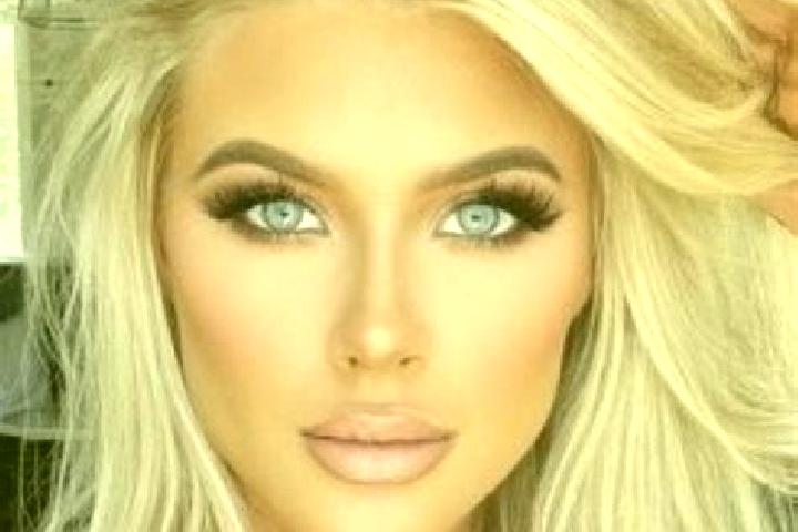 Ariana, 29, a platinum blonde grey-eyed ebony companion based in El Caudillo del Sur. Offering Overnight, Domination, A-Level. Available for incall and outca...