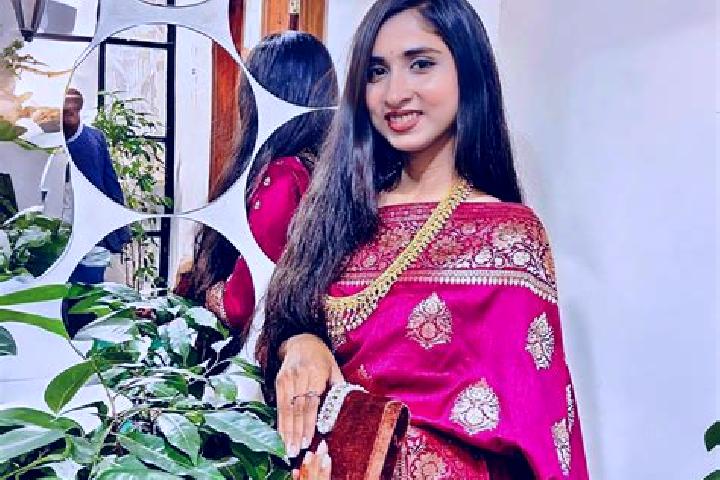Ariana, 29 — Escort in Bhandaria, Bangladesh
