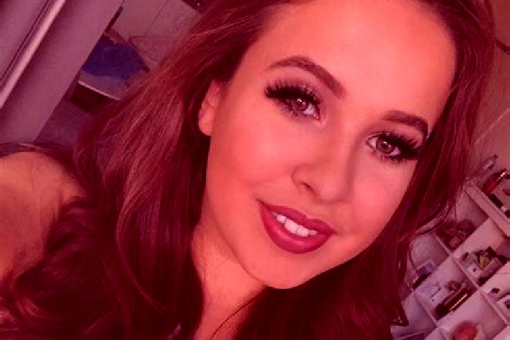 Ariana, 30, a auburn brown-eyed european companion based in Bigfork. Offering Overnight, Party Girl, Prostate Massage, Duos, Erotic Massage. Available for in...