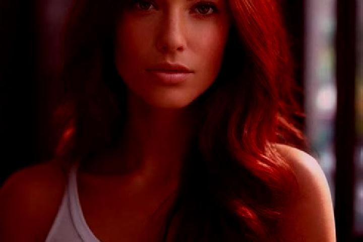 Ariana, 30, a auburn hazel-eyed ebony companion based in Hawthorn. Offering Duos, Party Girl. Available for incall and outcall, day and evening dates.