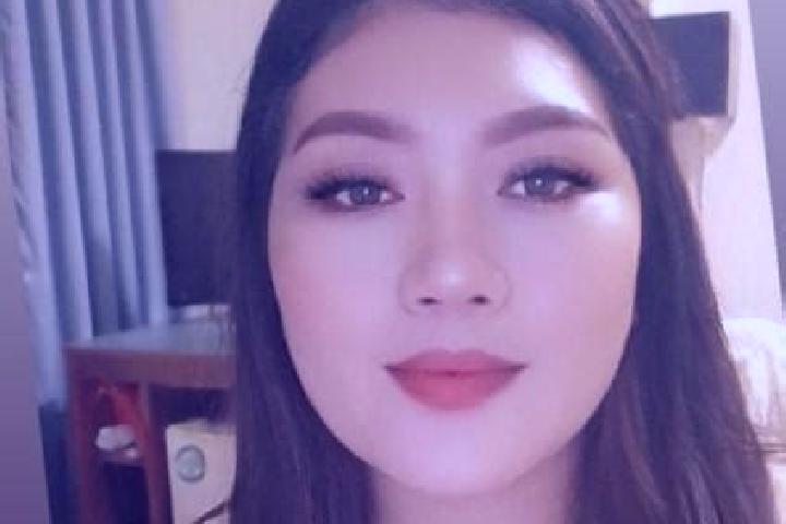 Ariana, 30, a black brown-eyed asian companion based in Retaud. Offering Girlfriend Experience, 69, Duos, CIM. Available for incall and outcall, overnight bo...