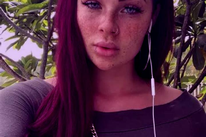 Ariana, 30, a red grey-eyed caucasian companion based in Fornovo di Taro. Offering GFE, BDSM, CIM, Travel Companion, Duos. Available for incall and outcall, ...