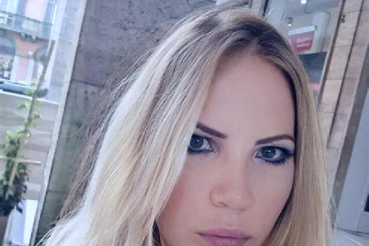 Ariana, 30 — Escort in Baleasa, Romania
