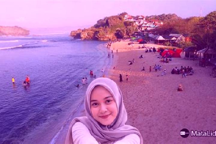 Ariana, 30 — Escort in Cigorowong Kidul, Indonesia