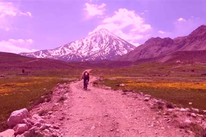 Ariana, 30 — Escort in Damavand, Iran
