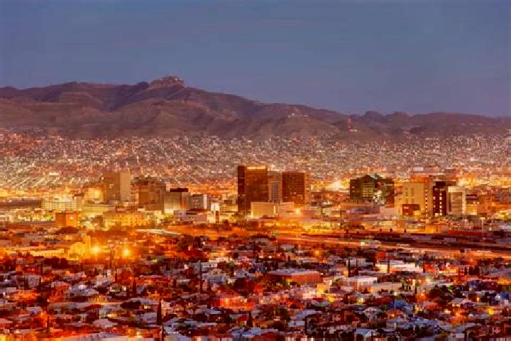 Ariana, 30 — Escort in El Posquelite, Mexico