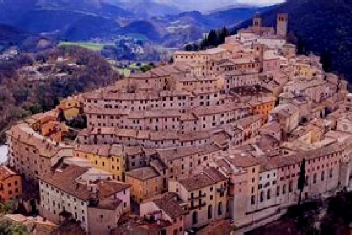 Ariana, 30 — Escort in Nocera Superiore, Italy