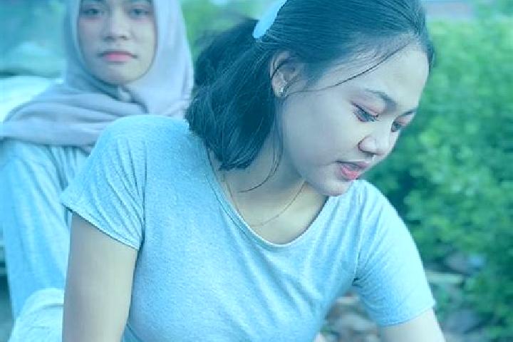 Ariana, 30 — Escort in Sakra, Indonesia