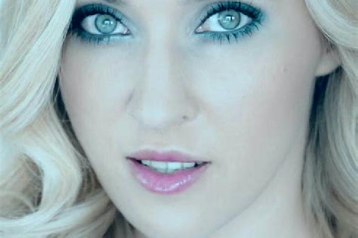 Ariana, 31, a blonde green-eyed indian companion based in Llanarth. Offering Roleplay, Party Girl, Duos, Fetish, 69. Available for incall and outcall, overni...
