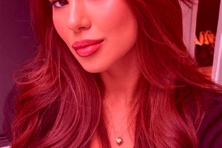 Ariana, 31, a chestnut brown-eyed latina companion based in Ouaoula. Offering Domination, Striptease, Travel Companion, Erotic Massage, 69. Available for inc...
