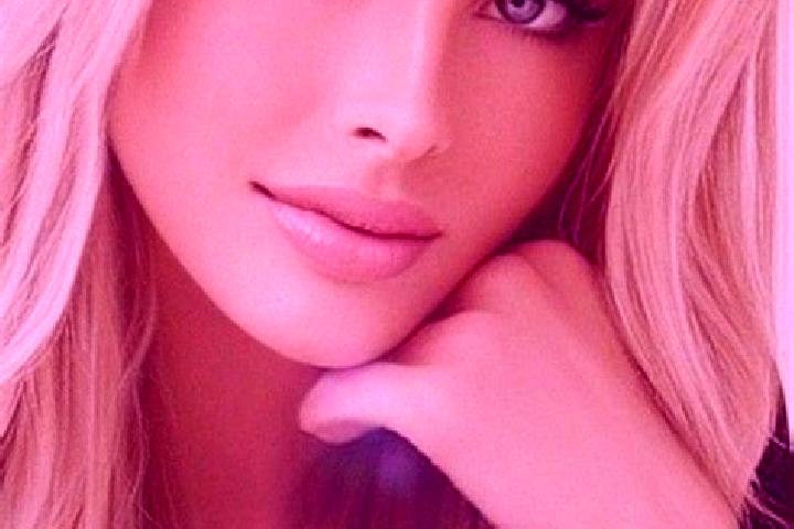 Ariana, 31, a dark blonde blue-eyed caucasian companion based in Anras. Offering BDSM, Massage, Girlfriend Experience, Erotic Massage. Available for incall a...