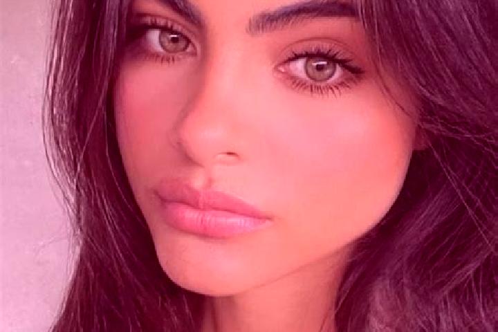 Ariana, 31, a red brown-eyed indian companion based in Zilzie. Offering OWO, Fetish. Available for incall and outcall, overnight bookings available.