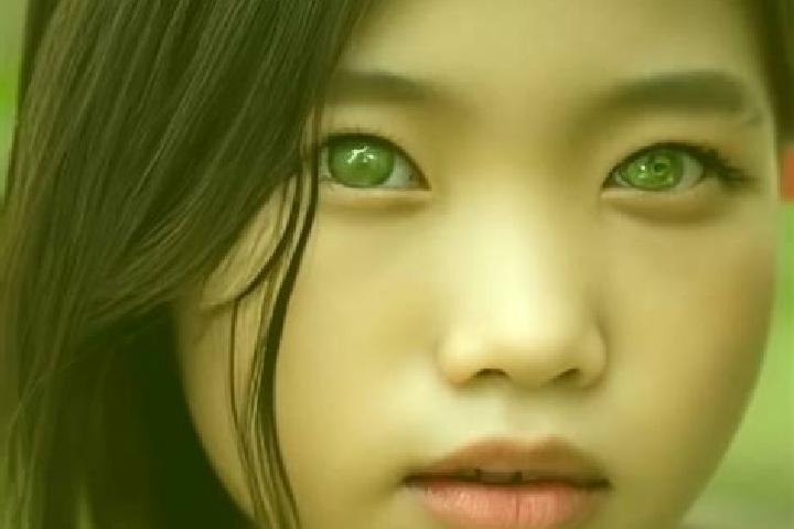 Ariana, 31, a red green-eyed asian companion based in Lazise. Offering Domination, CIM, Girlfriend Experience, OWO. Available for incall and outcall, overnig...
