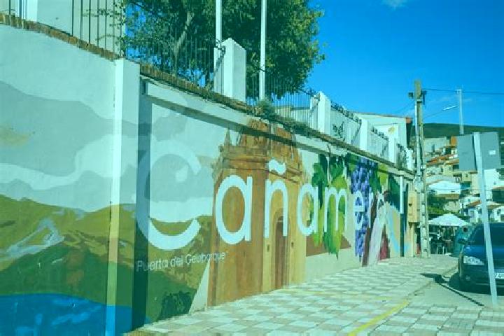 Ariana, 31 — Escort in Canamero, Spain