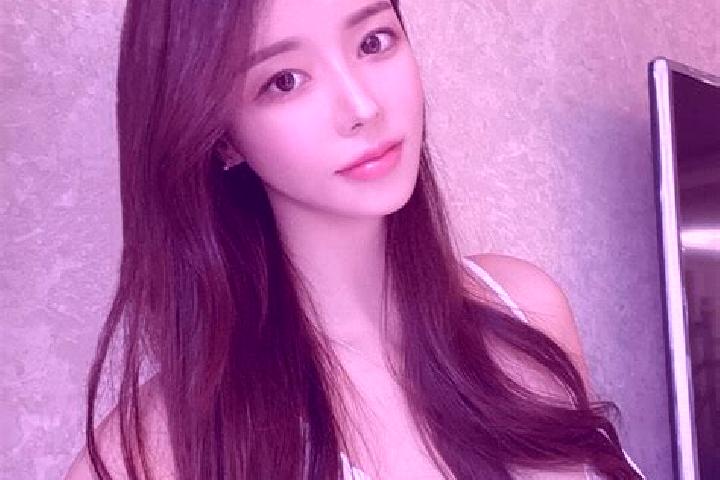 Ariana, 31 — Escort in Chengfangqiao, China