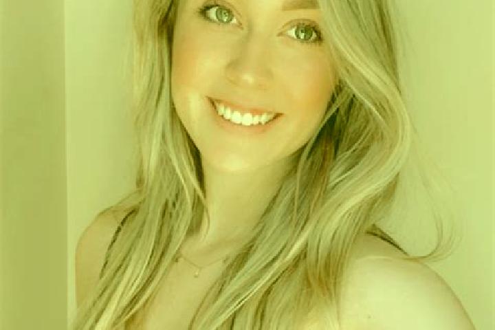 Ariana, 31 — Escort in North Windham, United States