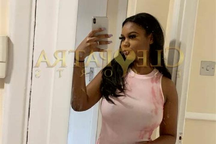 Ariana, 32, a black dark-eyed caribbean companion based in Cwmtillery. Offering OWO, Striptease, Fetish. Available for incall and outcall, overnight bookings...