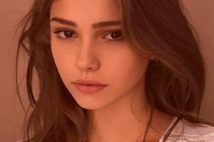 Ariana, 32, a chestnut grey-eyed slavic companion based in Ab Bandan Sar. Offering Massage, Prostate Massage, 69, BDSM. Available for incall and outcall, ove...