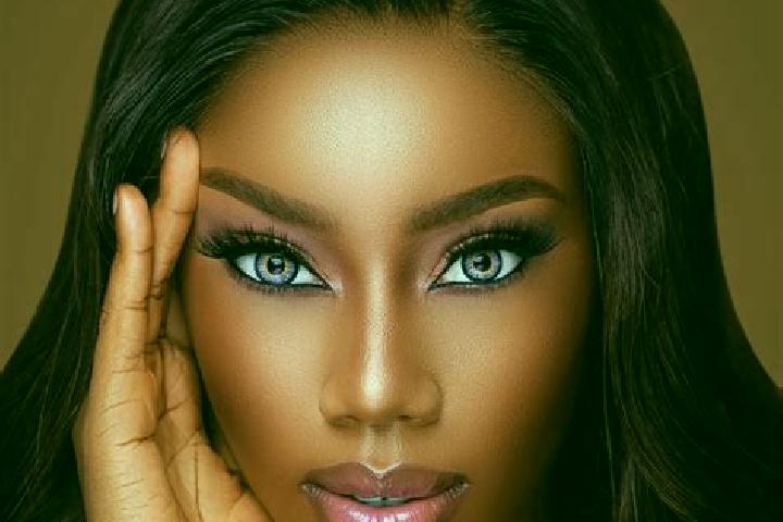 Ariana, 32, a red blue-eyed ebony companion based in Elbingerode. Offering CIM, GFE, Tantra, Massage. Available for incall and outcall, overnight bookings av...