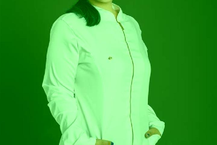 Ariana, 32 — Escort in Doctor Cecilio Baez, Paraguay