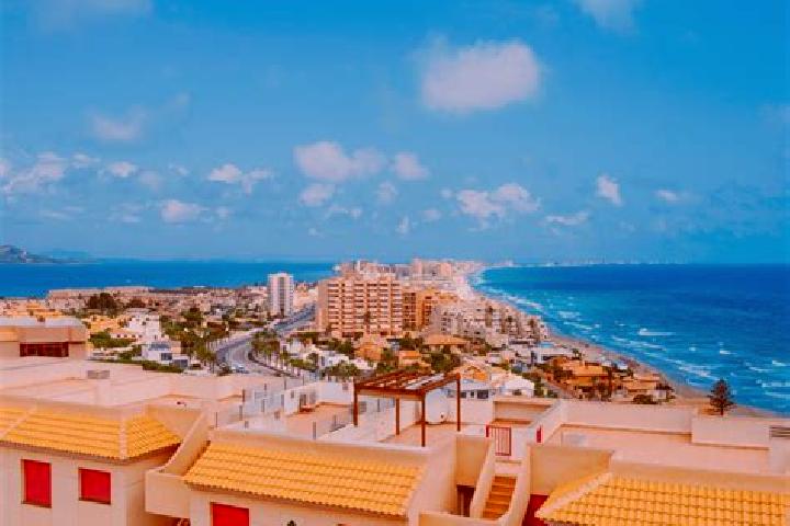 Ariana, 32 — Escort in La Manga, Mexico