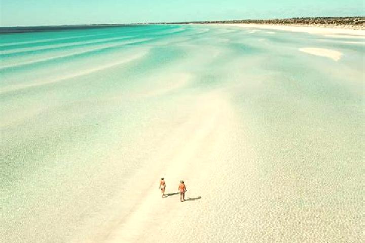 Ariana, 32 — Escort in Ramsgate Beach, Australia