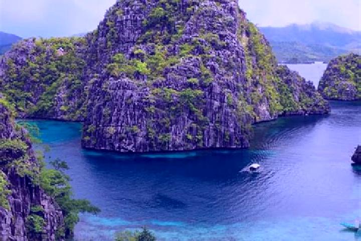 Ariana, 32 — Escort in Tipo-Tipo, Philippines