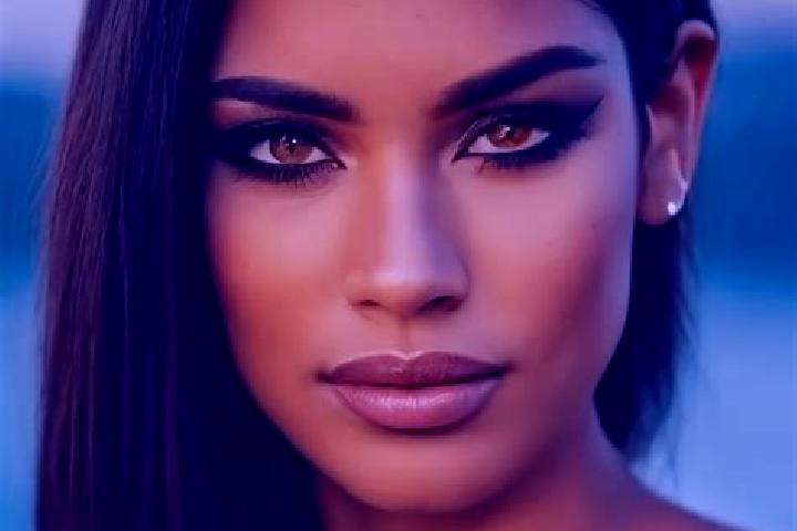 Ariana, 33, a black grey-eyed latina companion based in Labor de Guadalupe. Offering Overnight, Striptease, Roleplay. Available for incall and outcall, overn...