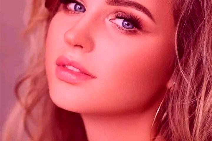 Ariana, 33, a dark blonde blue-eyed asian companion based in Sao Sebastiao. Offering Duos, Fetish, Striptease, 69, Erotic Massage. Available for incall and o...