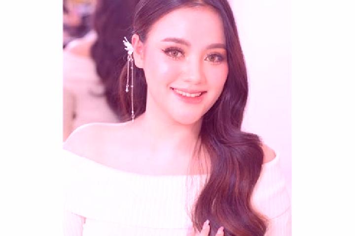 Ariana, 33 — Escort in Ban Nambak, Laos