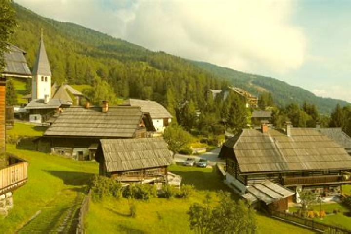 Ariana, 33 — Escort in Sankt Oswald bei Plankenwarth, Austria