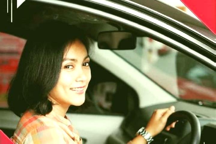 Ariana, 33 — Escort in Sokaraja, Indonesia