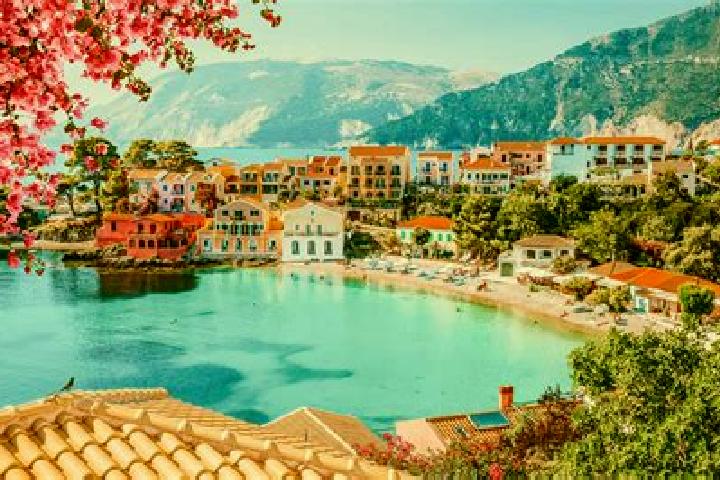 Ariana, 33 — Escort in Spilion, Greece