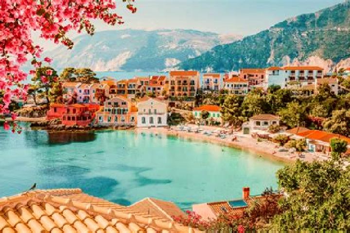 Ariana, 33 — Escort in Toichio, Greece