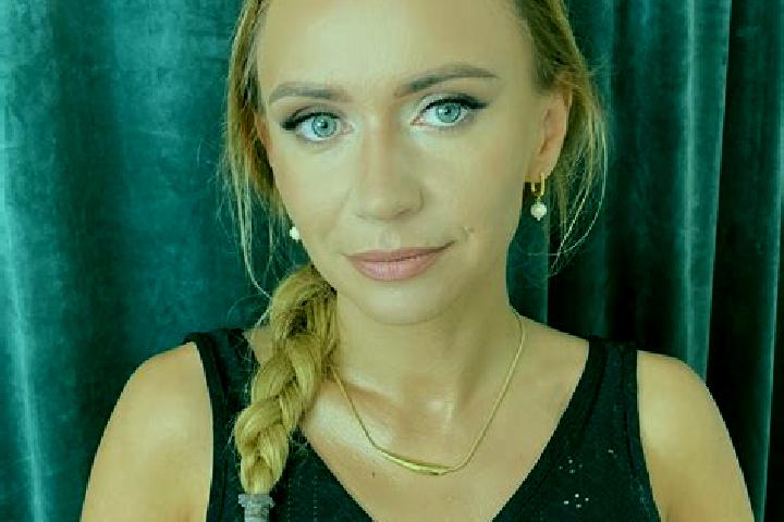 Ariana, 33 — Escort in Zory, Poland
