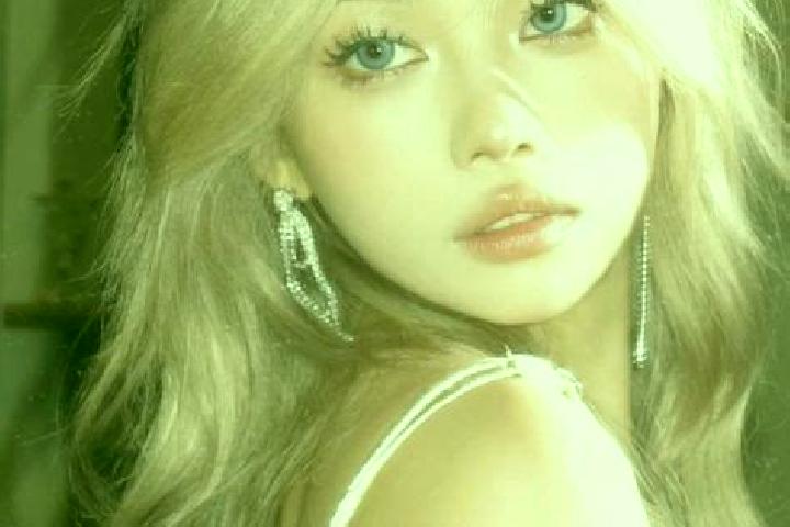 Ariana, 34, a blonde grey-eyed asian companion based in Hatting. Offering Couples, Roleplay, Striptease, Domination, Fetish. Available for incall and outcall...
