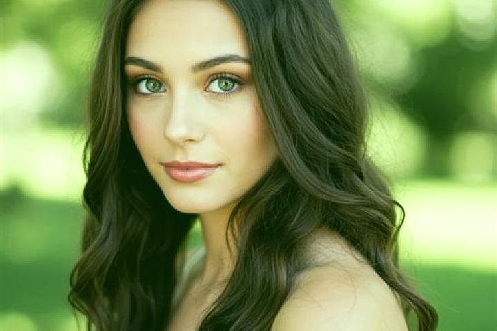 Ariana, 34, a brunette hazel-eyed caucasian companion based in Criuleni. Offering Domination, Travel Companion. Available for incall and outcall, day and eve...