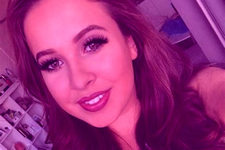 Ariana, 34, a chestnut grey-eyed caribbean companion based in Boston. Offering A-Level, Party Girl, Deep French Kissing, Massage. Available for incall and ou...