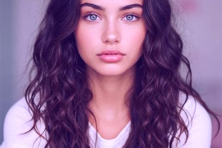 Ariana, 34, a chestnut hazel-eyed mediterranean companion based in Qingshuitang. Offering Roleplay, Massage, Overnight. Available for incall and outcall, ove...