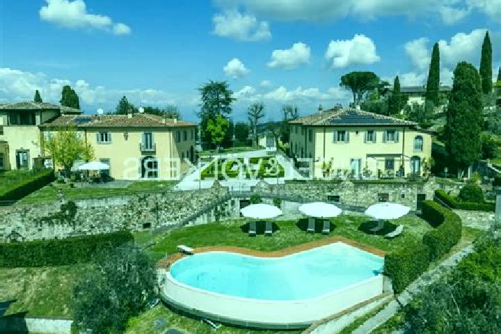 Ariana, 34 — Escort in Carmignano, Italy