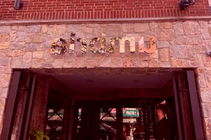 Ariana, 34 — Escort in North End, United States