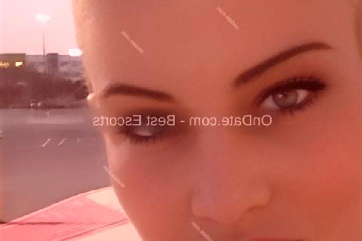 Ariana, 34 — Escort in Stepantsevo, Russia