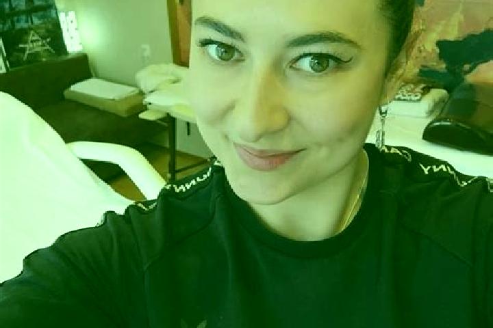Ariana, 35, a black brown-eyed caucasian companion based in Pascala del Oro. Offering Roleplay, Tantra, Domination, Fetish, Girlfriend Experience. Available ...