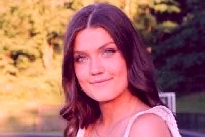 Ariana, 35 — Escort in Essex Fells, United States