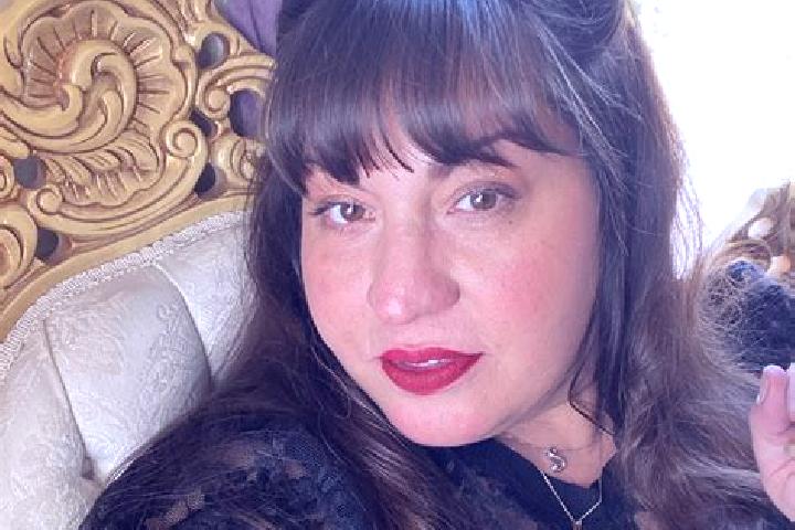 Ariana, 35 — Escort in Flora Vista, United States
