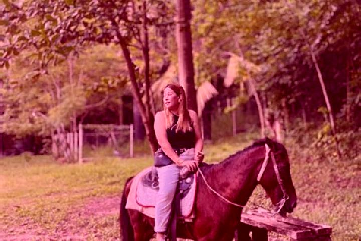 Ariana, 35 — Escort in Mantang, Philippines