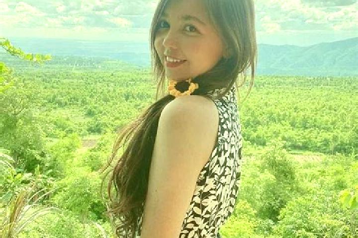 Ariana, 35 — Escort in Tha Nat Pyin, Myanmar